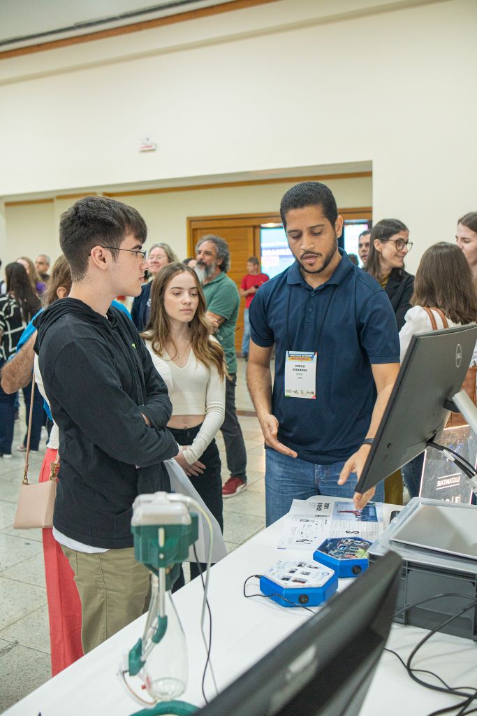LabTel marca presença na Mini Feira de Matemática da Sedu
