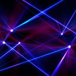 O nome da tecnologia “Laser” é uma sigla em inglês para Amplificação da Luz por Emissão Estimulada de Radiação, na ciência fotônica Foto: Freepik